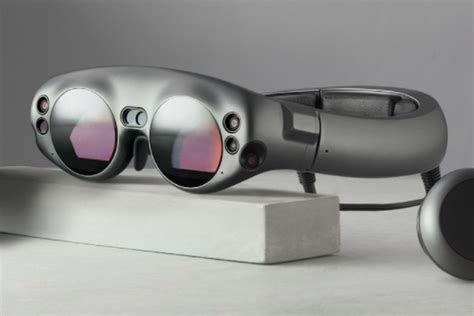 Taking virtual reality to the next level: Rent a Magic Leap